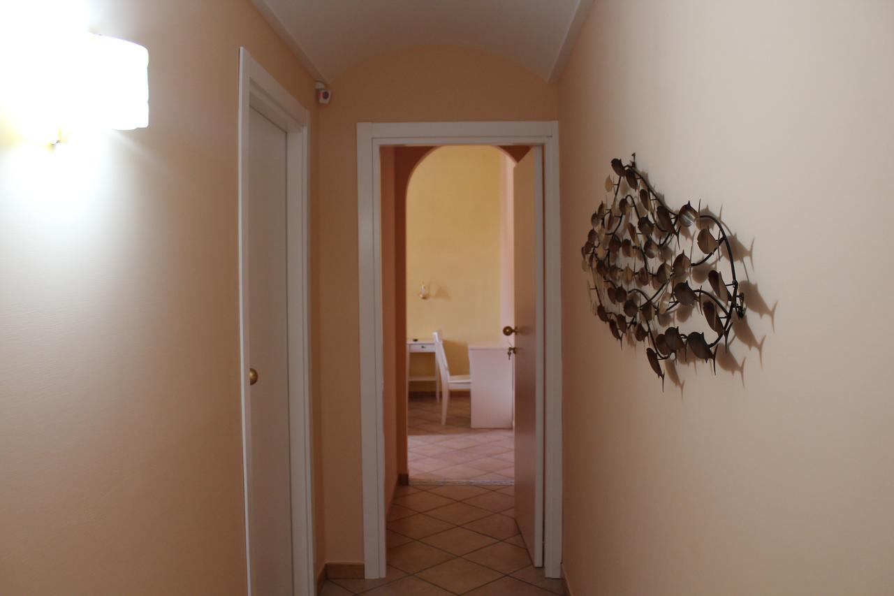 チェターラ Reginella Bed & Breakfast エクステリア 写真