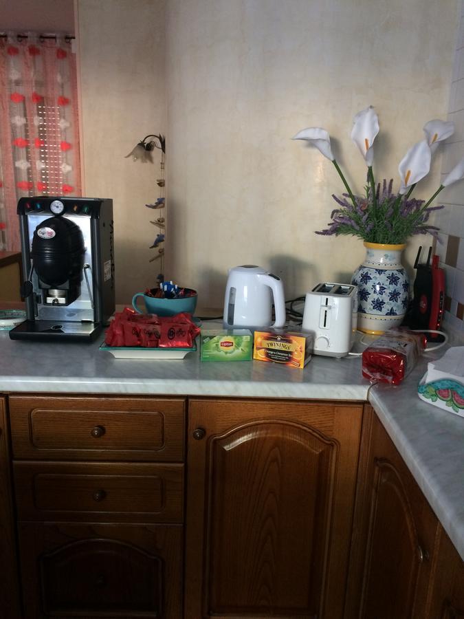 チェターラ Reginella Bed & Breakfast エクステリア 写真